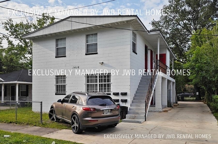 1st image of 1416 20th St W #1