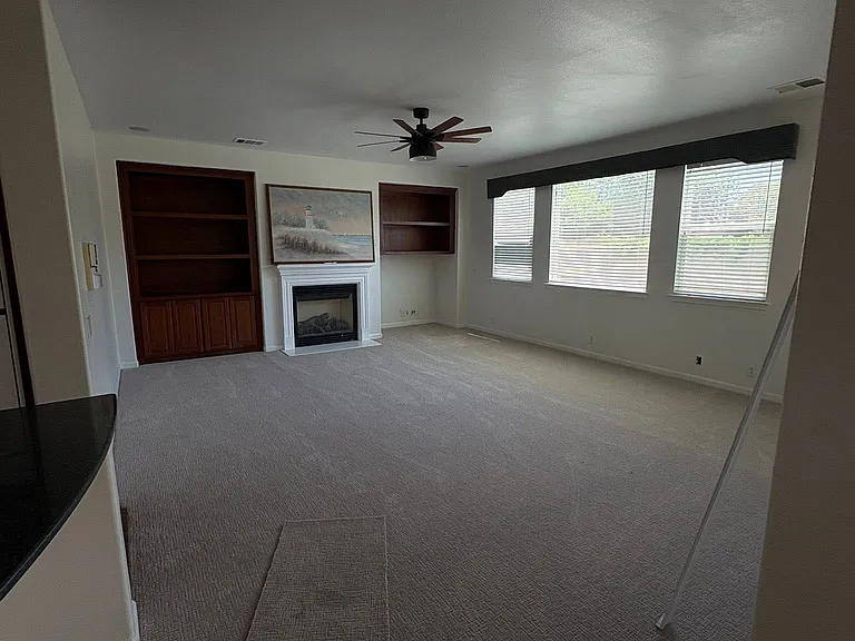 1216 Aups Ct — Photo 9