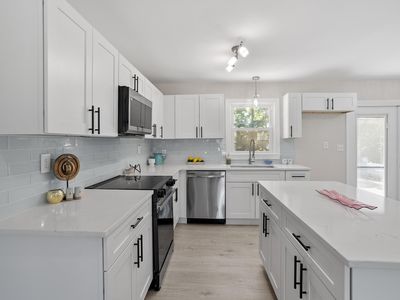 1916 Carr Creek Rd, Sanford, NC, 27332