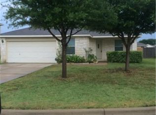 1013 Warbler Cv, Hutto, TX 78634