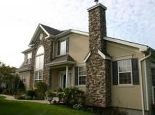 19 Fernwood Ct #6, White House Station, NJ 08889