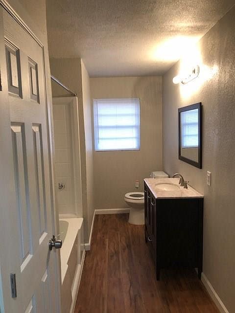 1st image of 3505 Wicklow Ct