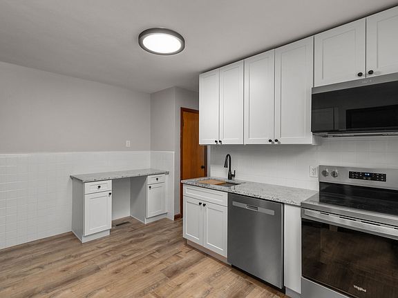 3rd image of 4980 Fyler Ave #A