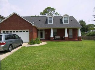 435 Atwater Ct, Mary Esther, FL 32569