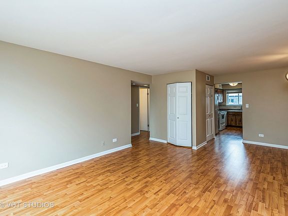 2nd image of 9397 Bay Colony Dr APT 3W