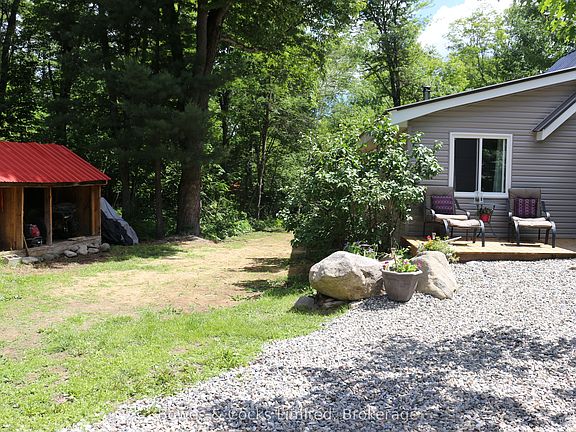 2nd image of 1801 Bordenwood Rd N