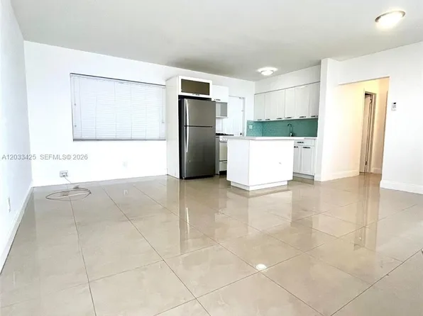 2031 Jackson St APT 3, Hollywood, FL 33020