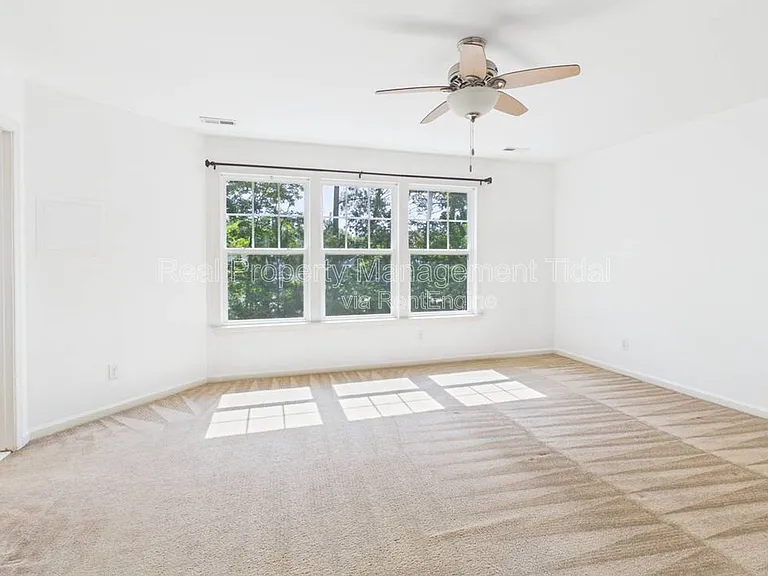 205 Cheeseman Rd — Photo 16