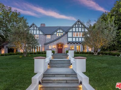 703 N Palm Dr, Beverly Hills, CA, 90210