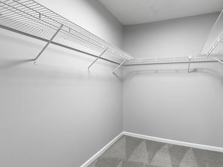 East Ridge Flats and Townhomes — Photo 34