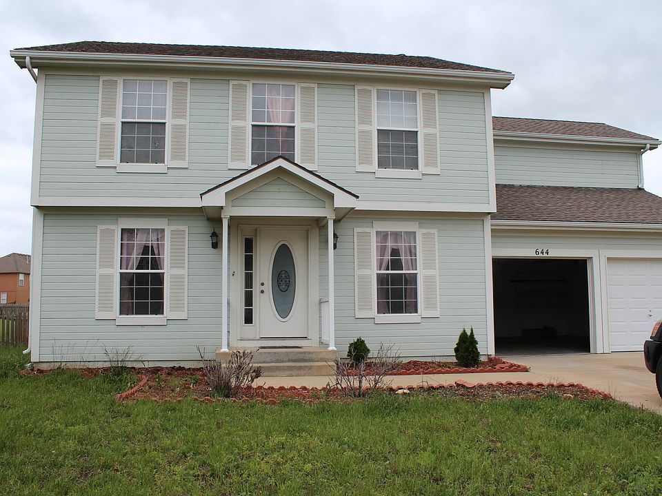 644 Woodson Ln