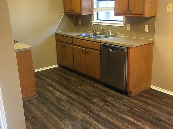 2nd image of 8419 Avenue V