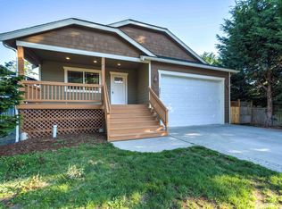 2321 Happy Ct, Bellingham, WA 98225