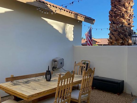 Casita shared courtyard space.