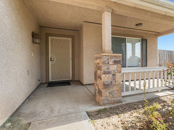 5th image of 1822 E Copper Avenue
