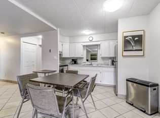 Tierra Vista Manor, Chatham Kent, ON N7L 4W6