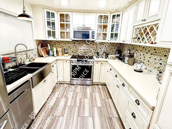 2nd image of 6151 Canterbury Dr Unit 108