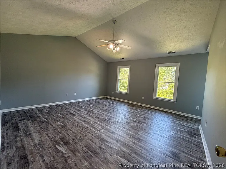 637 Spy Glass Dr — Photo 11
