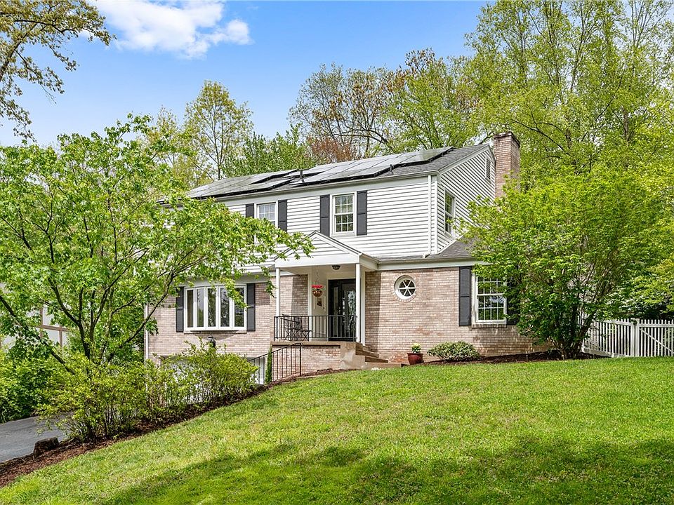 1st image of 174 Woodshire Dr