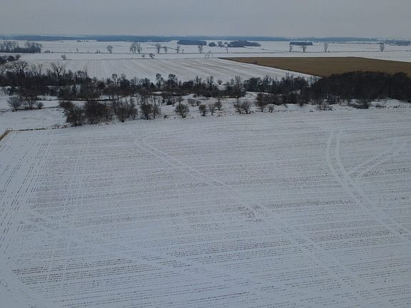 5th image of 2025 E Eger Rd