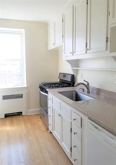 14 Ware St #33 — Photo 1