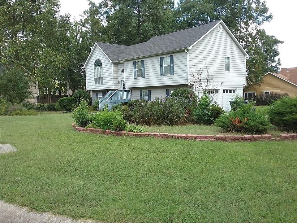 1st image of 2516 Country Lake Cir