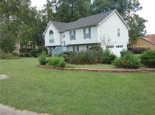 2516 Country Lake Cir, Marietta, GA 30127
