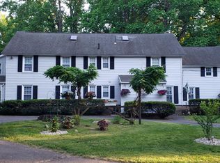 211 Newberry Rd, South Windsor, CT 06074