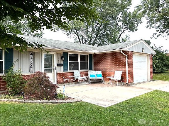 3rd image of 7543 Stancrest Dr