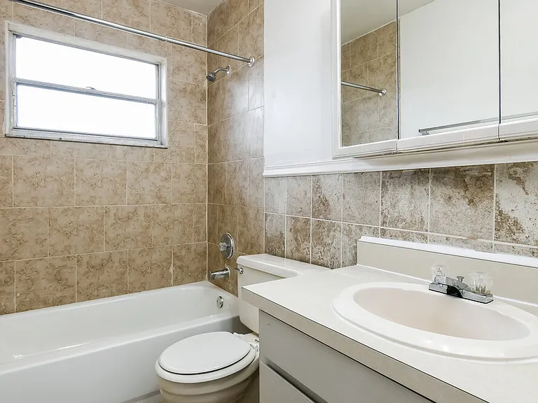 5219 Ardmore Dr — Photo 18
