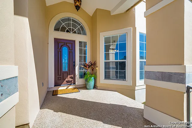 4 bed, 2.5 bath, 3085 sqft, $3,750 — Photo 3