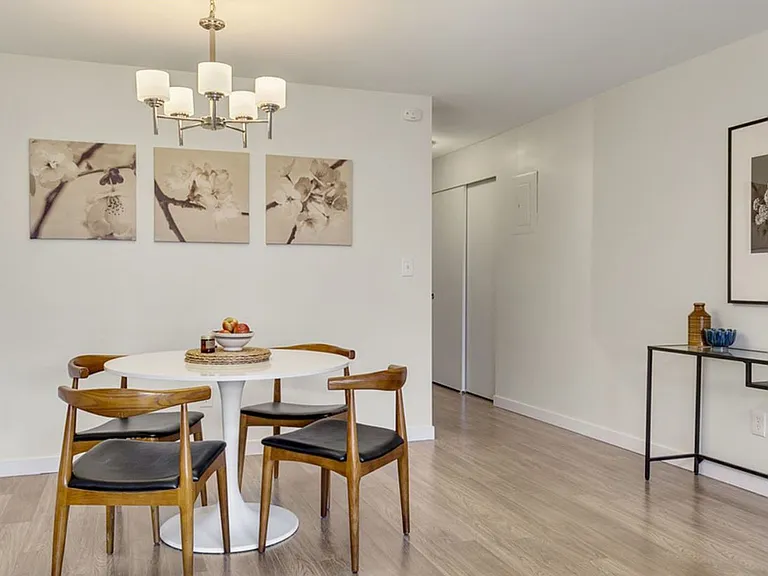 The Puget Vista Apartments — Photo 17