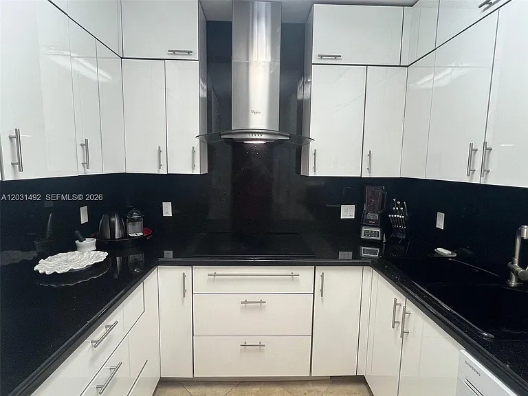 100 Lincoln Rd #Penthouse 12 — Photo 12