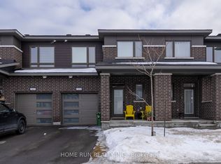 269 Ormiston Cres, Ottawa, ON K2J7E4