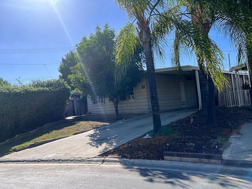 2nd image of 1601 S Garey Ave Space 29