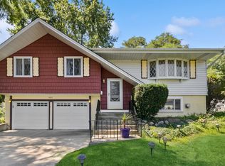 1405 Colby Ln, Schaumburg, IL