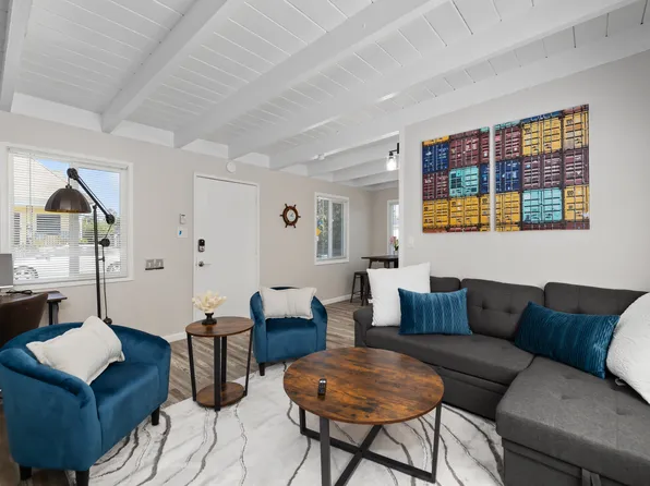 4971 Locust Ave #A, Long Beach, CA 90805