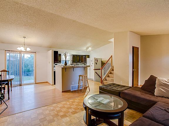 5th image of 6509 Charter Dr