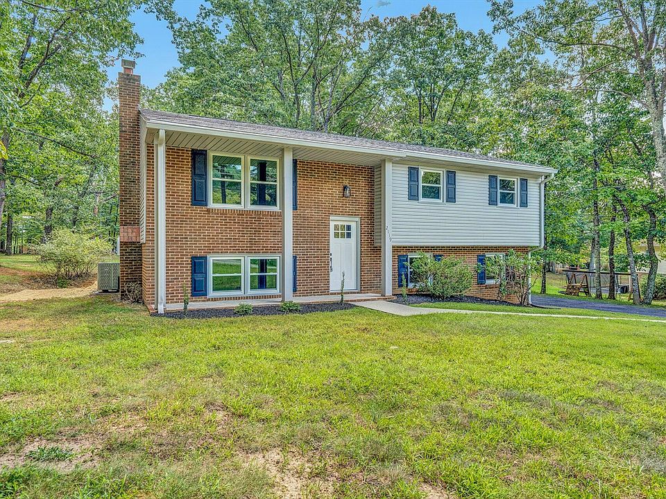 2119 Coachman Dr, Roanoke, VA 24012 Zillow