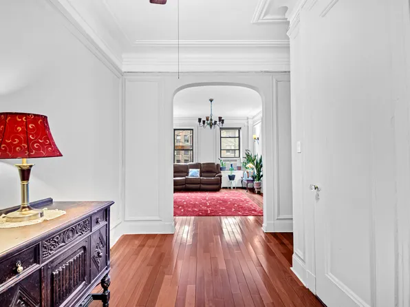 817 West End Avenue 6B image 1 of 13