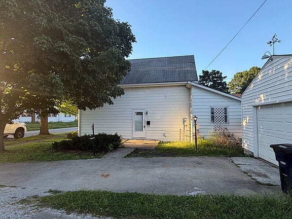 3rd image of 113 N 21st St