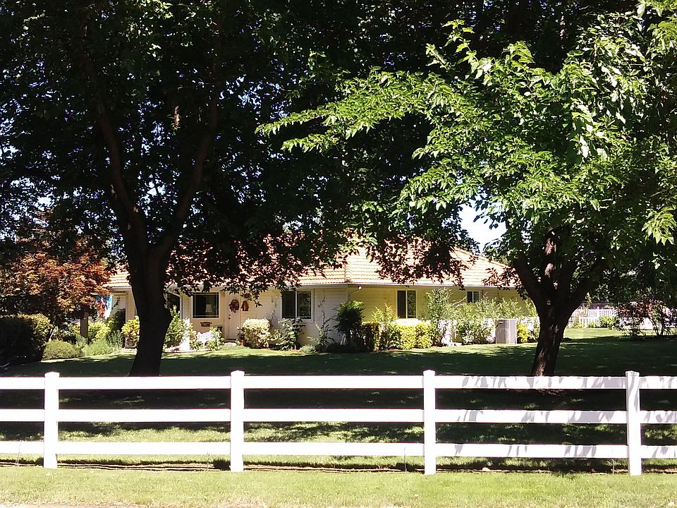 1st image of 583 Darneille Ln