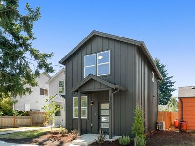 3106 SE 79 Tibbetts St #B, Portland, OR, 97206