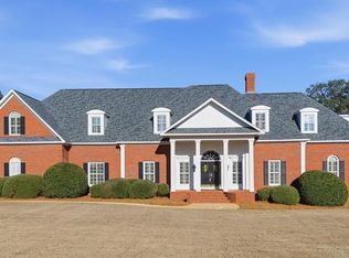 108 Hidden Lakes Dr, Albany, GA 31721