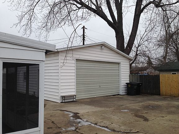 2nd image of 2512 Northview Dr