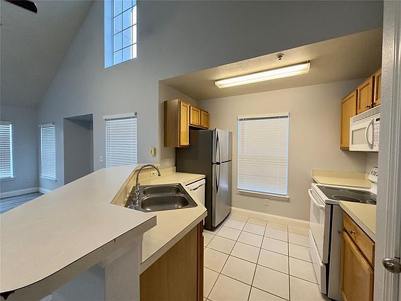 5th image of 9141 Lee Vista Blvd APT 303