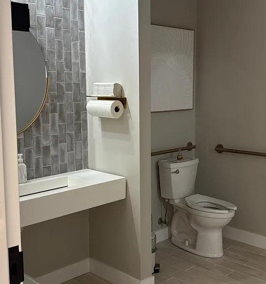 138 Eagle Dr #A — Photo 9
