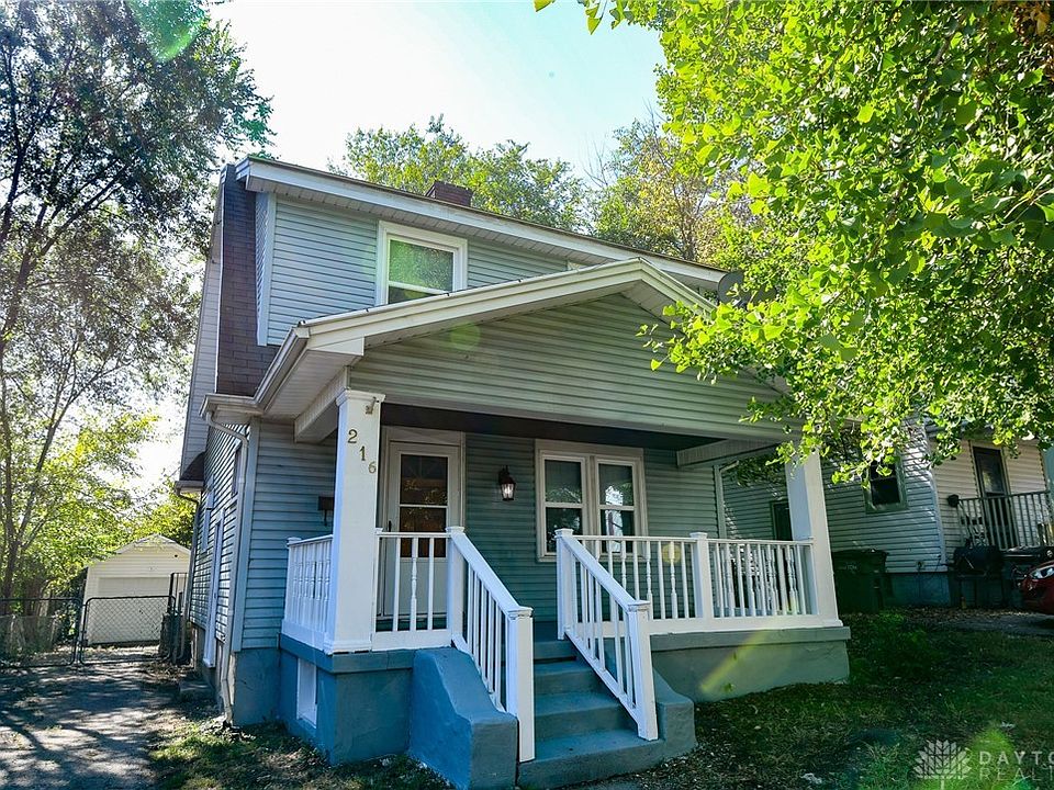 1st image of 216 E Hillcrest Ave