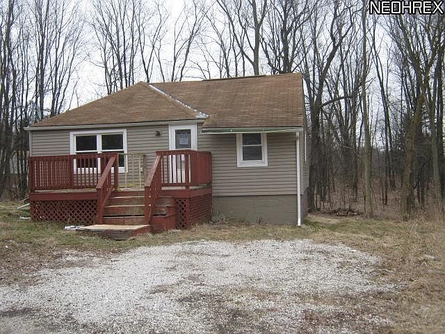 2nd image of 6588 Henderson Rd
