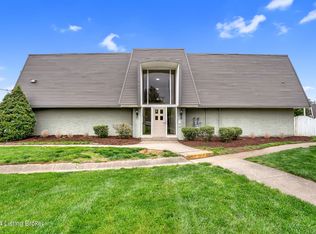 705 La Fontenay Ct, Louisville, KY 40223
